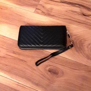 Black wallet.      Smoke free home